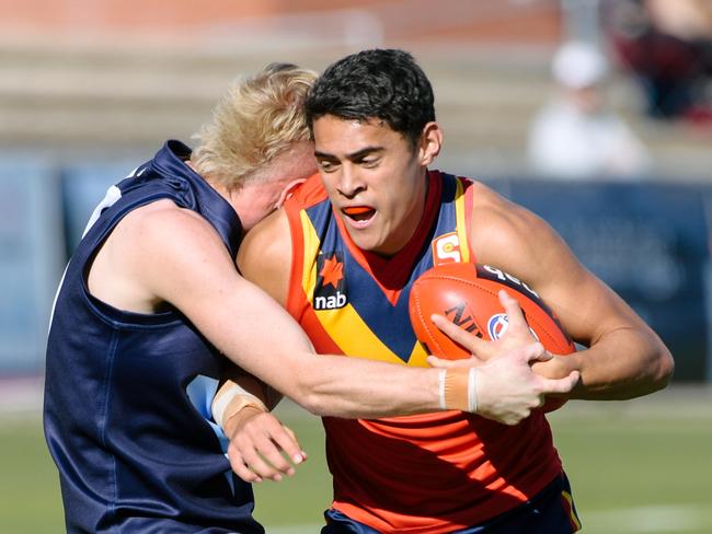 Kysaiah Pickett with the ball during the 2019 AF; national championships, SA against Vic Metro at Alberton Oval on Saturday, June 22, 2019. (AAP Image/ Morgan Sette)