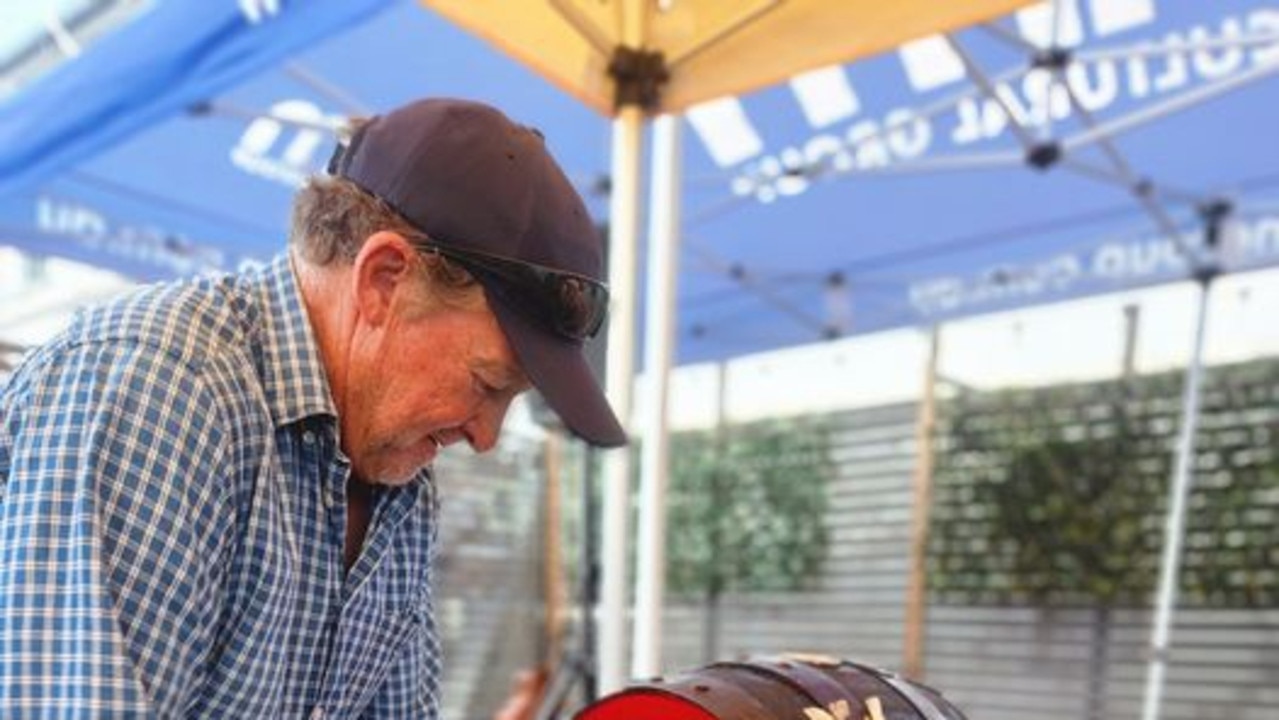 Moo and Brew crowds brave heat for cold beers and delicious food