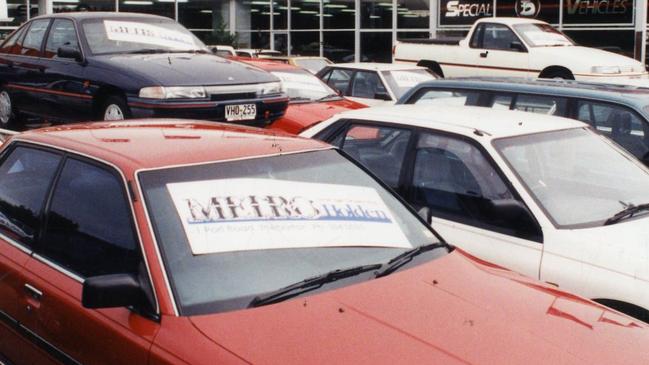 Used car yard at Metro Holden, no. 1 Port Road, Thebarton.  Used "Sunday Mail" 05 Feb 1995.  (Pic by unidentified staff photographer)