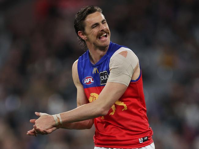 Joe Daniher misses a late chance. Picture: Daniel Pockett/Getty Images