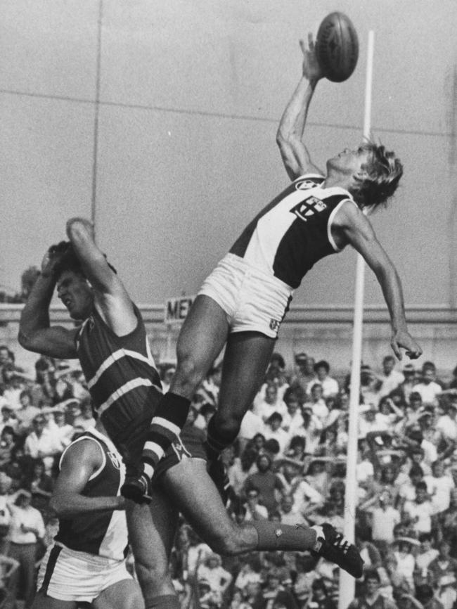 Trevor Barker takes a trademark leap in 1981.