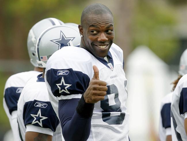 We Remember Terrell Owens Celebrating on the Dallas Cowboys Star