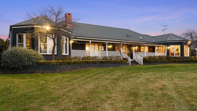 40 Handleys Lane, High Range, in NSW Southern Highlands, was purchased off-market by Simon Cohen in 2020 for $3.9m. He estimates it will now be worth about $6m.