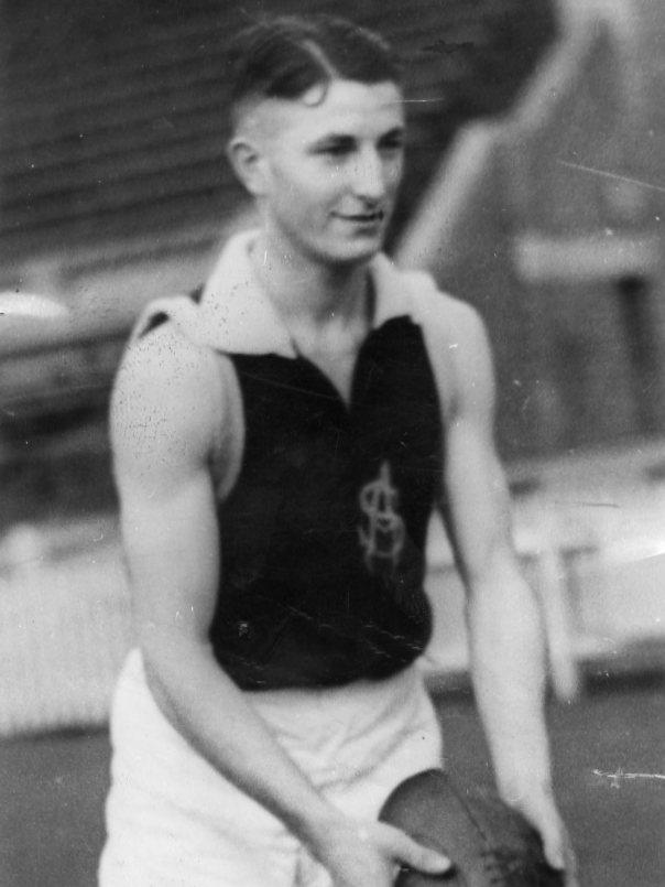 South Adelaide’s Len Lapthorne.