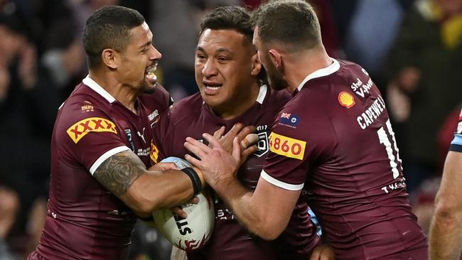 2022 State of Origin Game 3. Queensland celebrate as NSW show their devastation after losing the serie 2-0. Source NRL Imagery