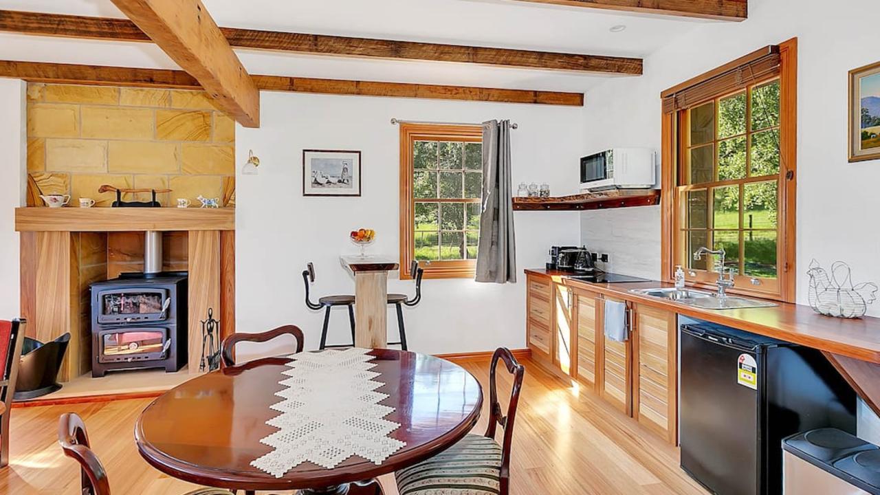 Blackwood Park Ariel Cottage Airbnb at Mole Creek. Picture: Airbnb.