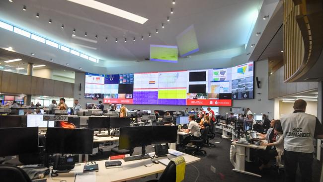 The NSW RFS control centre in operation.