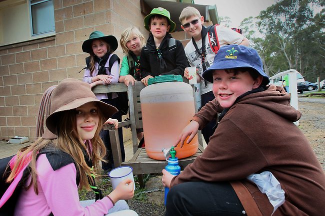 <p>Tasmanian Cubs gathered at the Lea, near Kingston, for the biennial Cuboree camp. Kingston Cubs taking a break are, from left Belinda Thomson, Elly Stevenson, Carter Emmett, Rowan Sanderson, Seth Hilder and Heath Russon. Picture: Kim Eiszele</p>