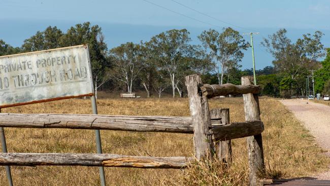 Homicide police investigate the suspected murder of Rene Latimore at an Ilbilbie Cattle property. Photo: Daryl Wright