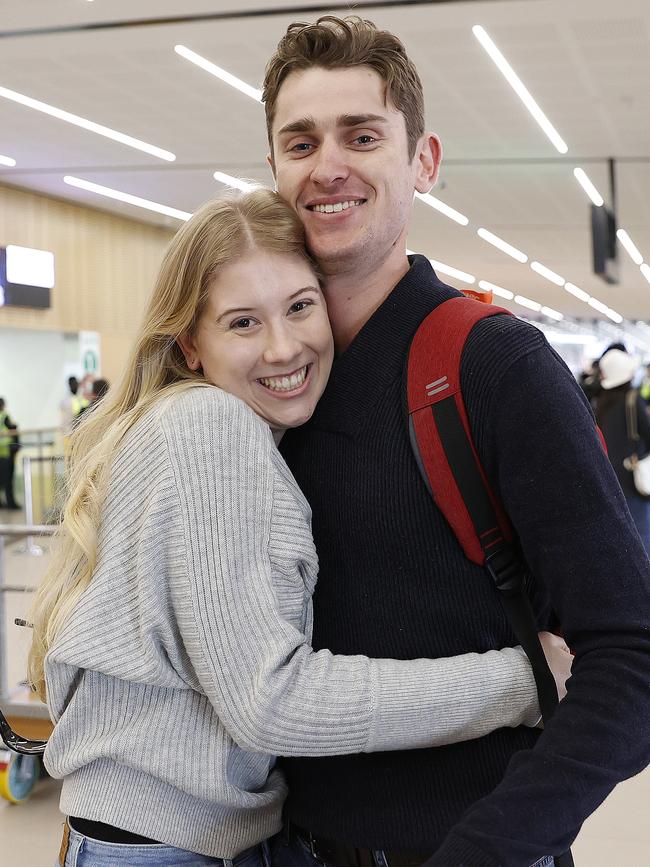 Lucinda Hinckfuss is reunited with boyfriend Christopher Johnson. Picture: Zak Simmonds