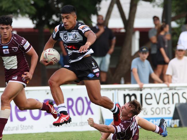 Deine Mariner runs riot against Burleigh. Picture: Dylan Parker - Tweed Seagulls Media