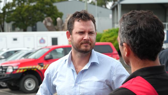 Minister Felix Ellis at Burnie for a briefing on the West Coast bushfires. Picture: Tasmanian Government