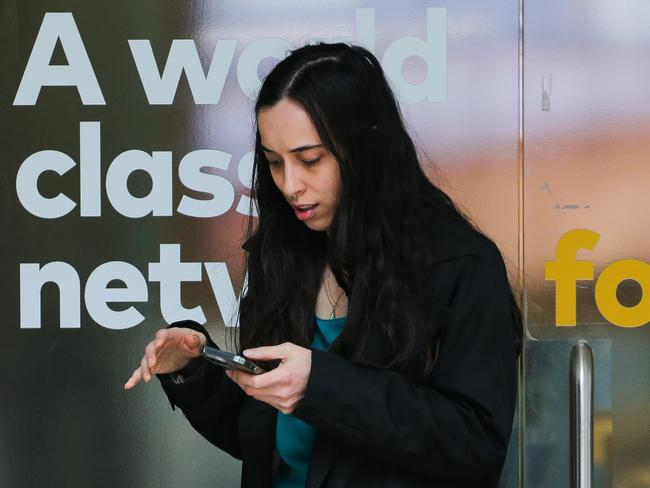 SYDNEY, AUSTRALIA - Newswire Photos - September 27, 2022:A general view of the Optus Store on Sydney's North shore after a major hack caused the details of up to 9.8 million customers to be compromised. Picture: NCA Newswire/ Gaye Gerard