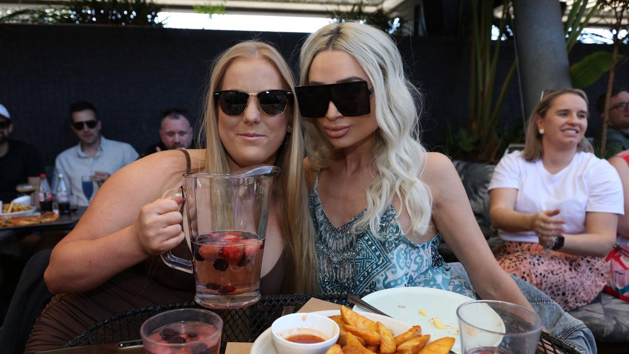 Adelaide footy fans soak up the 2023 Grand Final action. Picture: Emma Brasier