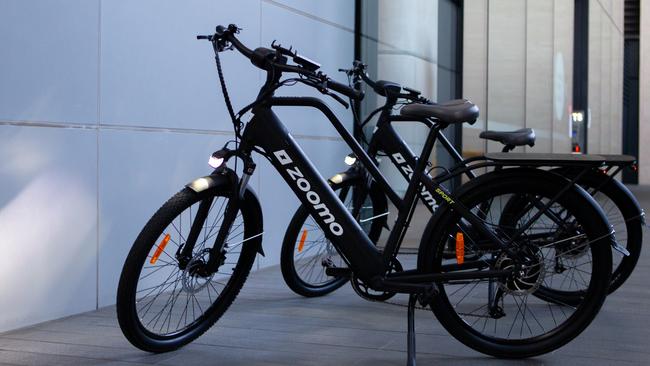 Australian e-bike company Zoomo released a Sport model suitable for commuters.