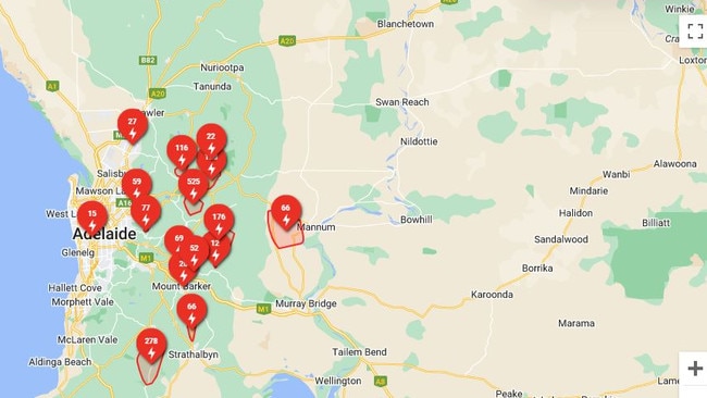 The map from SA Power Networks at just after 6am on Monday morning showing about 4000 people were without power.