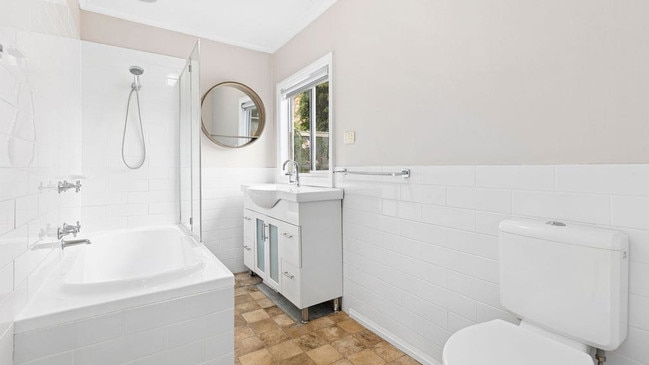The two-bedroom house at 16 Bond St, Newtown, sold for $621,000.