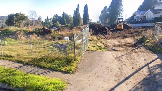 Karl Humphries and Adam Davis have pleaded guilty to breaking into a building site in Burradoo to steal a 1.7 tonne excavator. Picture: Google Maps