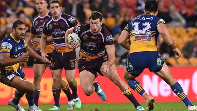 Corey Oates has a knack for breaking through and finding the tryline. Picture: AAP Image/Dave Hunt