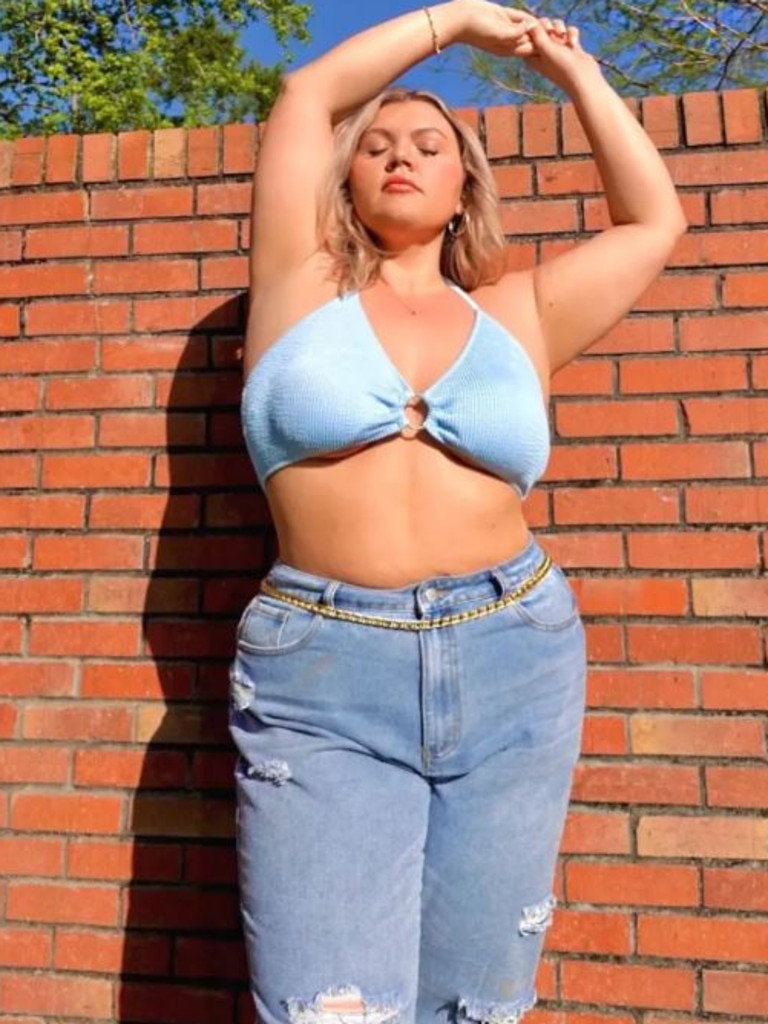 Plus-size TikTok star, who weighs 320lbs, says people assume she's thin  when they see just her face