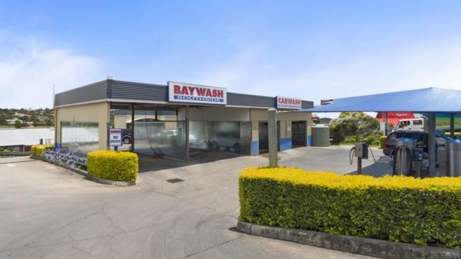 FOR SALE: A lucrative car wash operation is for sale in Kearneys Spring, through LJ Hooker Commercial.