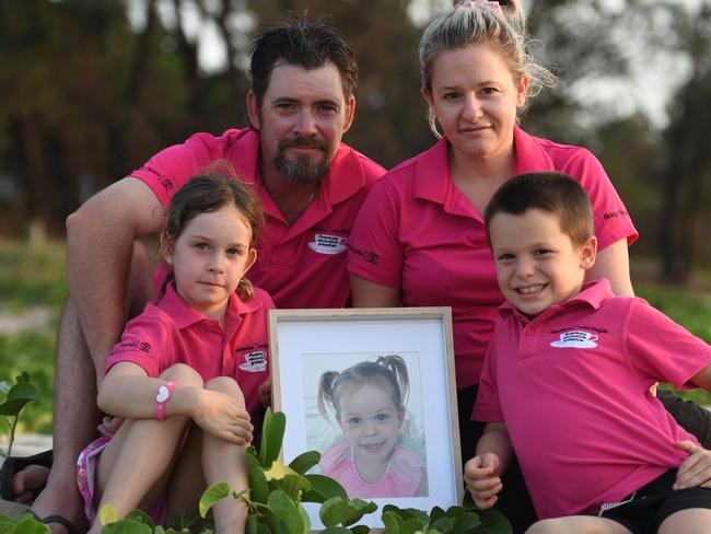 LR: Ash and Sally Lawrence with their children Rhainer and Navaro remembering their sister Skylar four years after she died from meningococcal disease. Picture: Amanda Parkinson