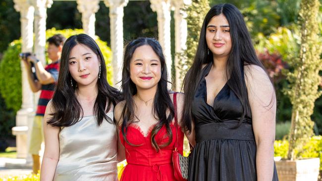 Jessica Shin, 18, Vanessa Widjaja, 17, Shreya Sobti, 18. Picture: Christian Gilles