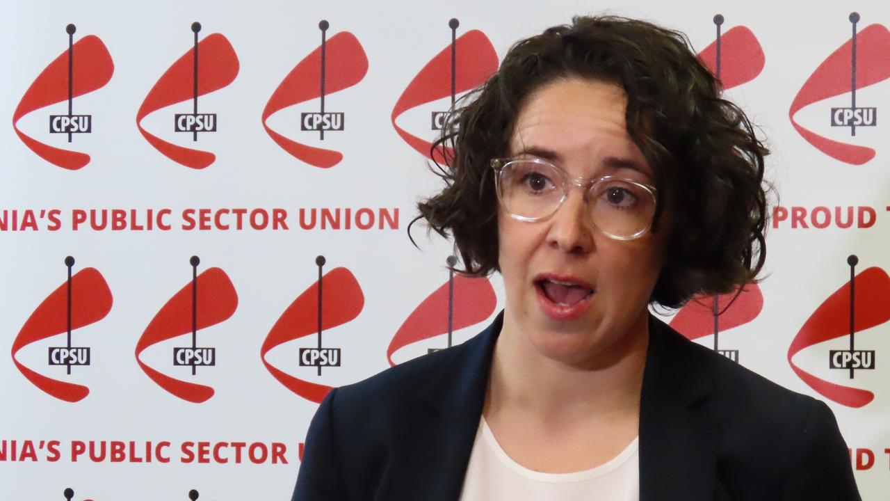 Public sector job cuts plan angers unions