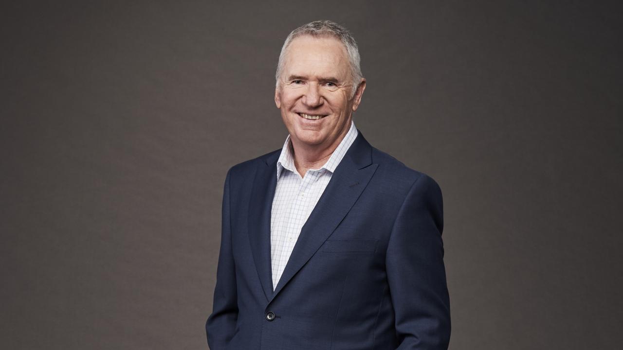 Allan Border joins us at lunch time of day three (3.30pm AEDT) to answer YOUR questions.