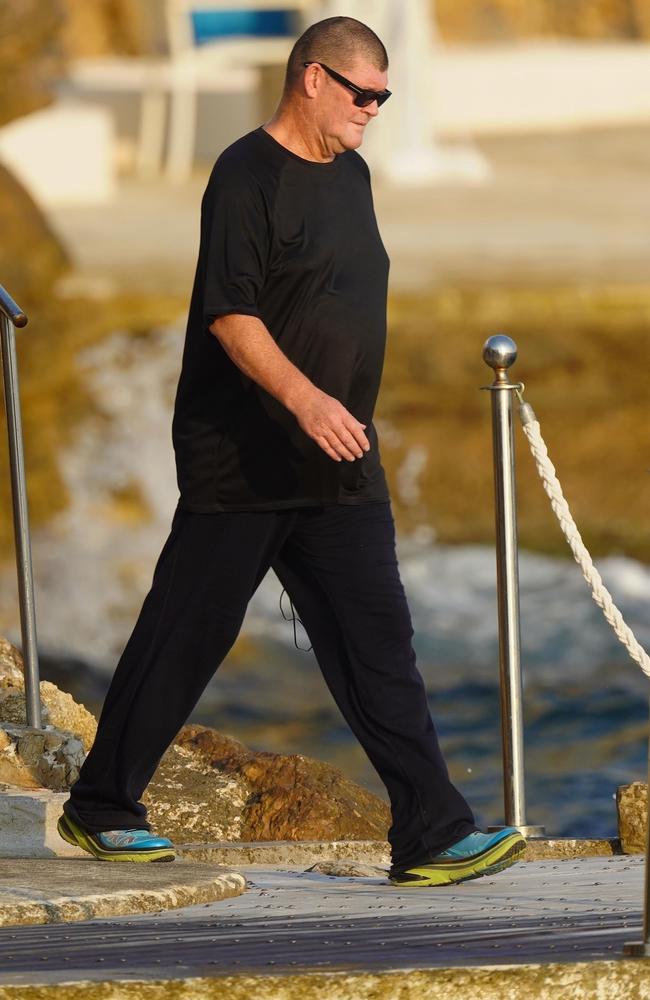 James Packer seems to be sticking to his lifestyle change. Picture: Backgrid