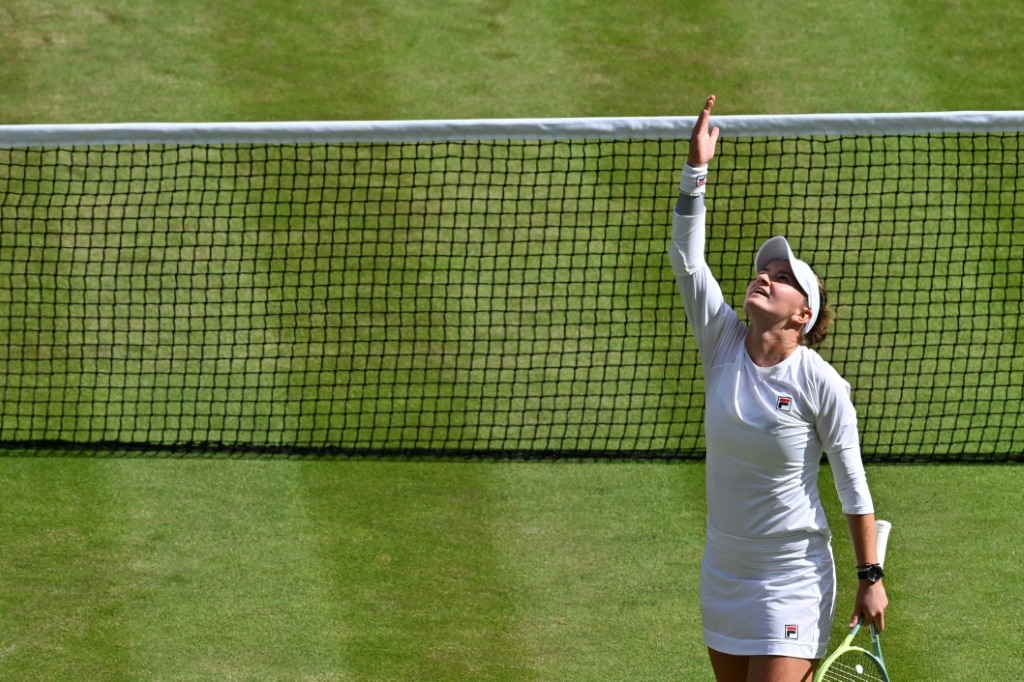 Krejcikova Dedicates Wimbledon Title To Late Mentor Novotna | The ...