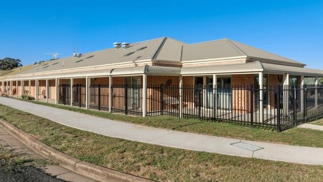 A photo of Burrowa House in Boorowa.