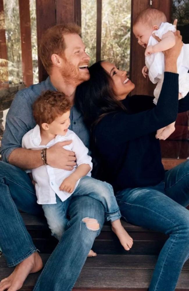 Prince Harry and Meghan Markle with Archie and Lilibet pose at their California home for their 2021 Christmas Card. Picture: Alexi Lubomirski