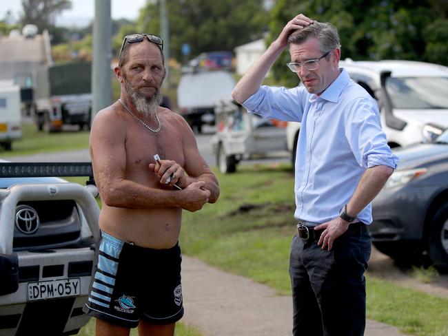 Premier Dominic Perrottet meets with Wayne Ryan in Coraki. Picture: Toby Zerna