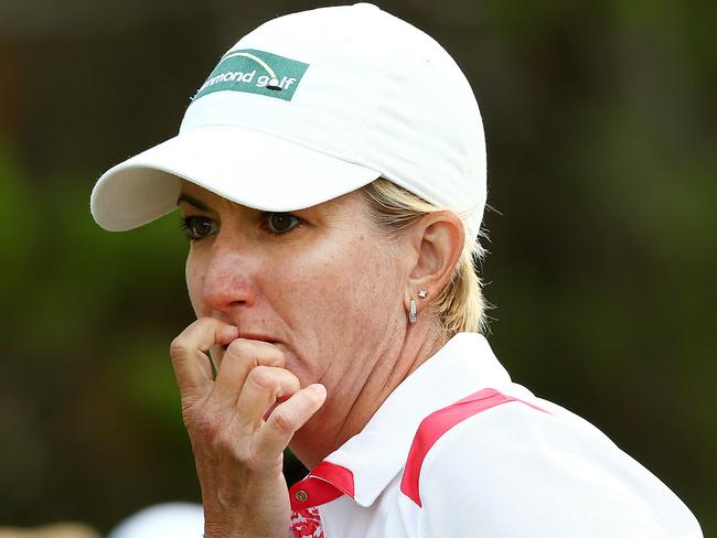 GOLF - ISPS Handa Women's Australian Open at Grange Golf Club. Round 2 . Karrie Webb tee's off the 16th. Reacting to her shot. Photo Sarah Reed.