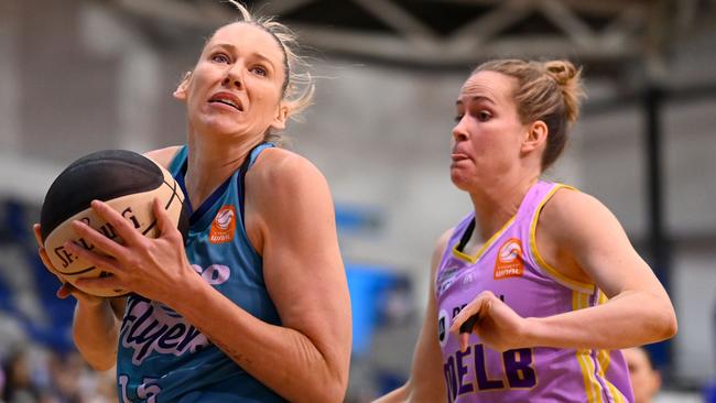 Lauren Jackson v Keely Froling was worth the price of admission alone. Picture: Getty Images