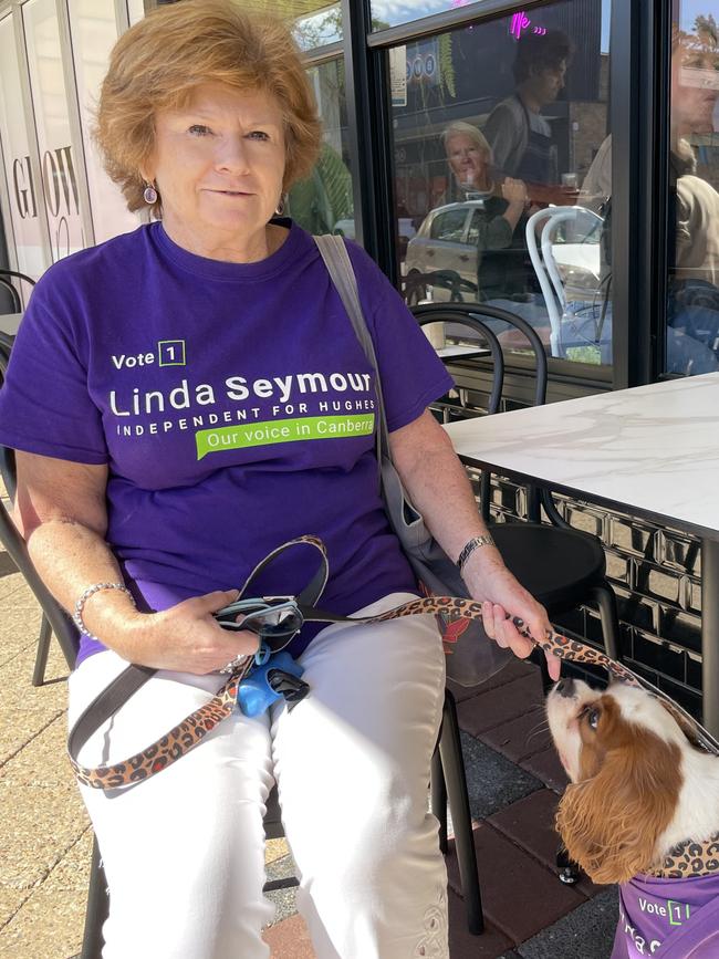 Wilma Stevens wears a shirt in support of independent Hughes candidate Linda Seymour. Picture: Annie Lewis