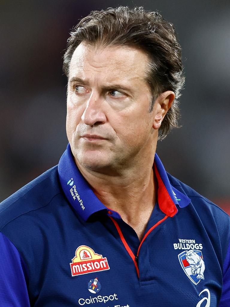 Western Bulldogs coach Luke Beveridge hits back at Sam Draper’s ...