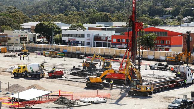 Westfield Warringah Mall to help Christmas shopping with more parking ...