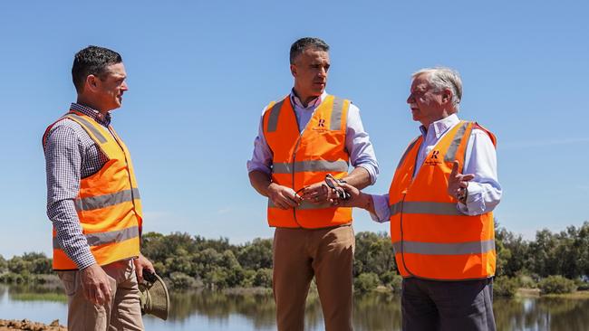 Premier Peter Malinauskas is set to return to the Riverland with his cabinet on Tuesday amid rising flood waters. Picture: SA Government