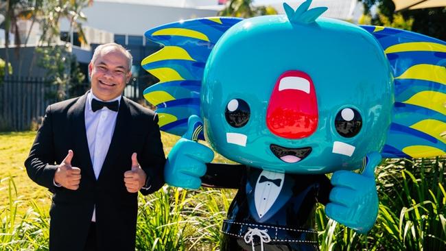 Gold Coast Mayor Tom Tate with 2018 Commonwealth Games mascot Borobi