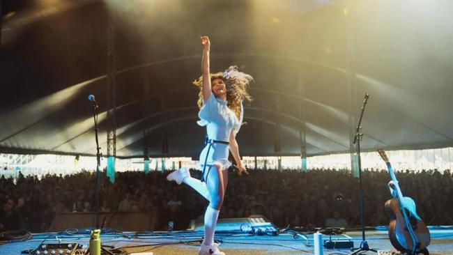 Travel fund recipient Fanny Lumsden performing at the Byron Bay Bluesfest in 2025. Picture: Dara Munnis