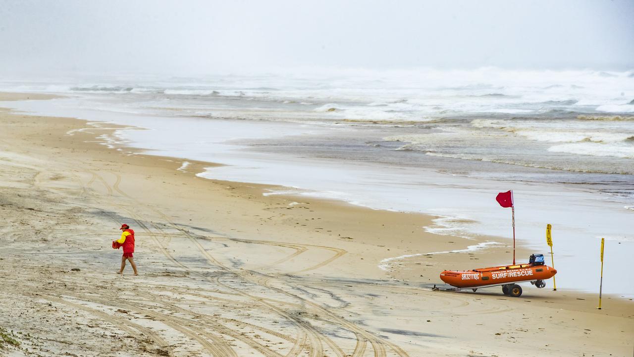 Beach closures have begun across the southeast as swell picks up. Photo: File