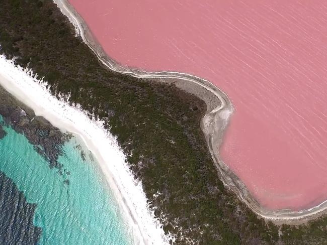 Lake Hillier needs to be seen to be believed.