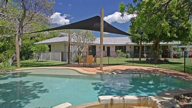 The reno will add a second storey looking out over the pool of the Byron Bay home.