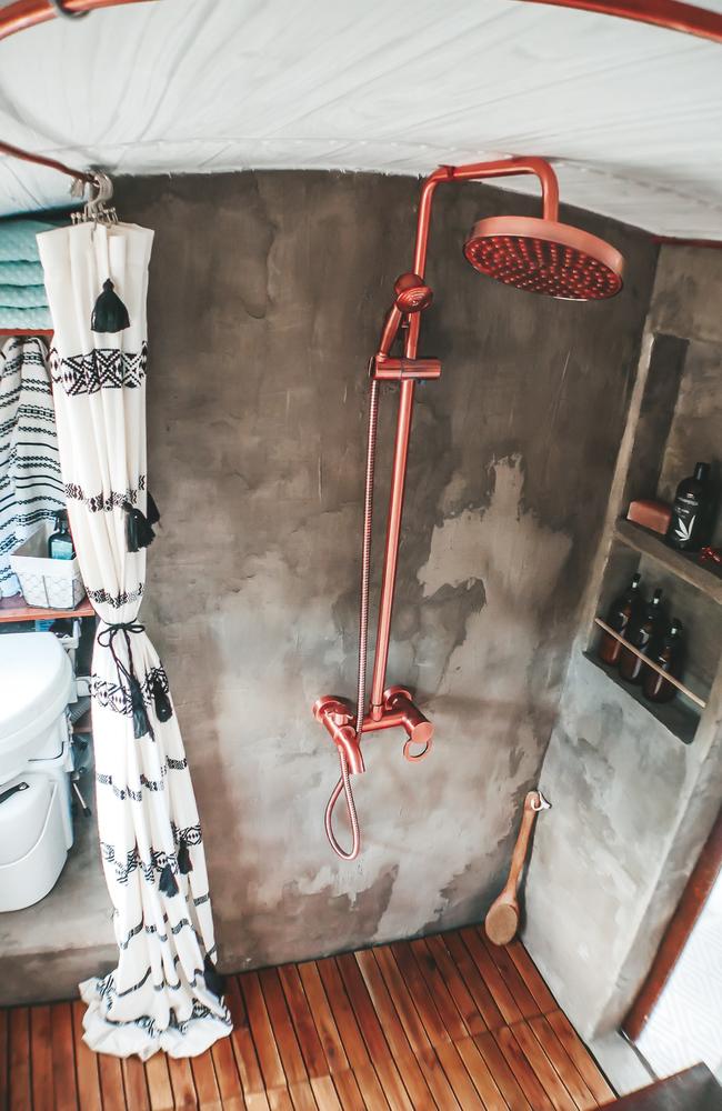 The stylish bathroom. Picture: MDWfeatures/Tawny McVay