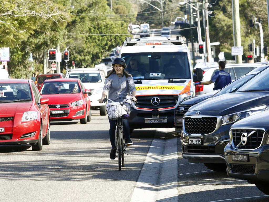 Queens Park cycleway plans unveiled, call for public ...