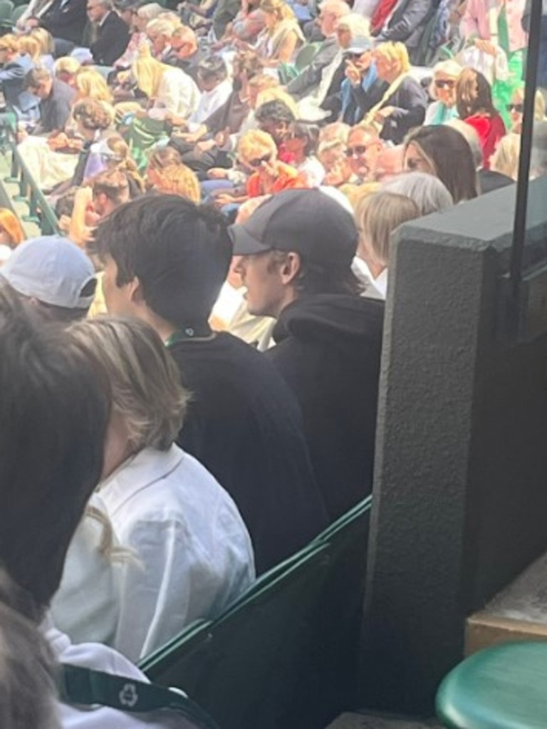 De Minaur was in the crowd 45 minutes later. Photo: Twitter