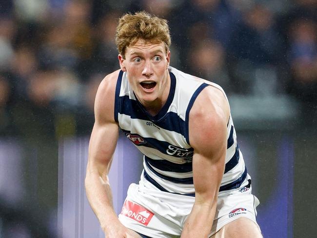 MELBOURNE, AUSTRALIA - JUNE 01: Toby Conway of the Cats in action during the 2024 AFL Round 12 match between the Geelong Cats and the Richmond Tigers at GMHBA Stadium on June 01, 2024 in Melbourne, Australia. (Photo by Dylan Burns/AFL Photos via Getty Images)