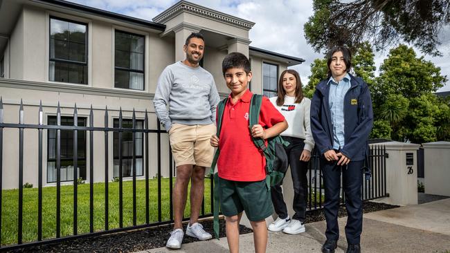 The Doncaster East school zone is highly sought after. Picture: Jake Nowakowski